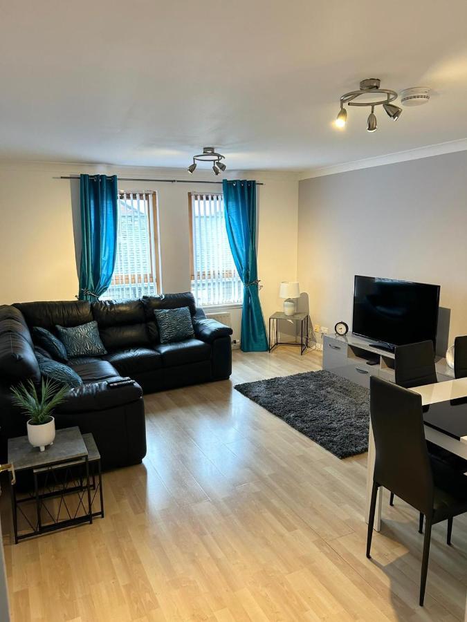Spacious, Modern 3 Bedroom Luxury Flat In Centre Location ブローティ・フェリー エクステリア 写真